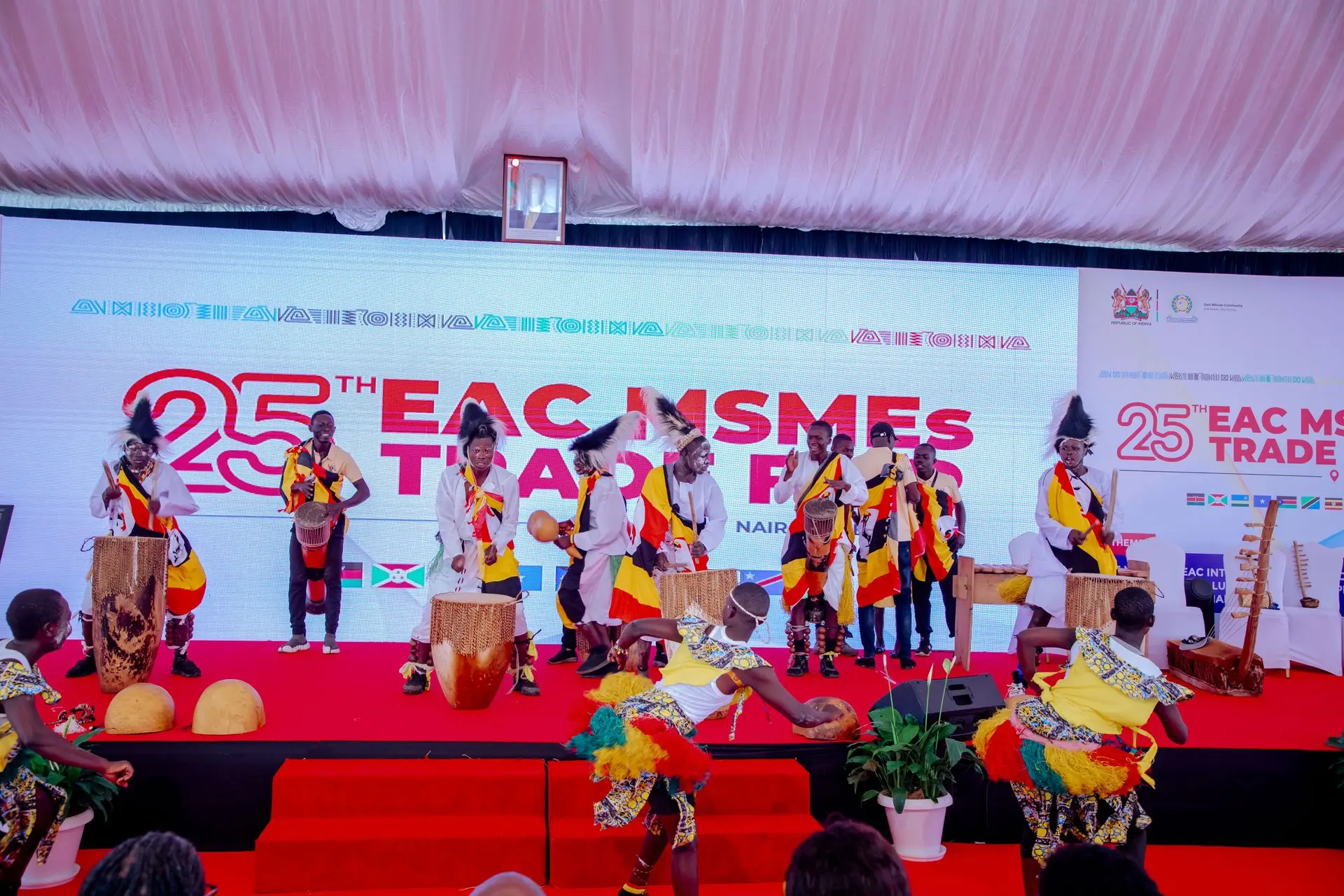 🇺🇬 The Pearl of Africa in Focus: Celebrating Uganda Day